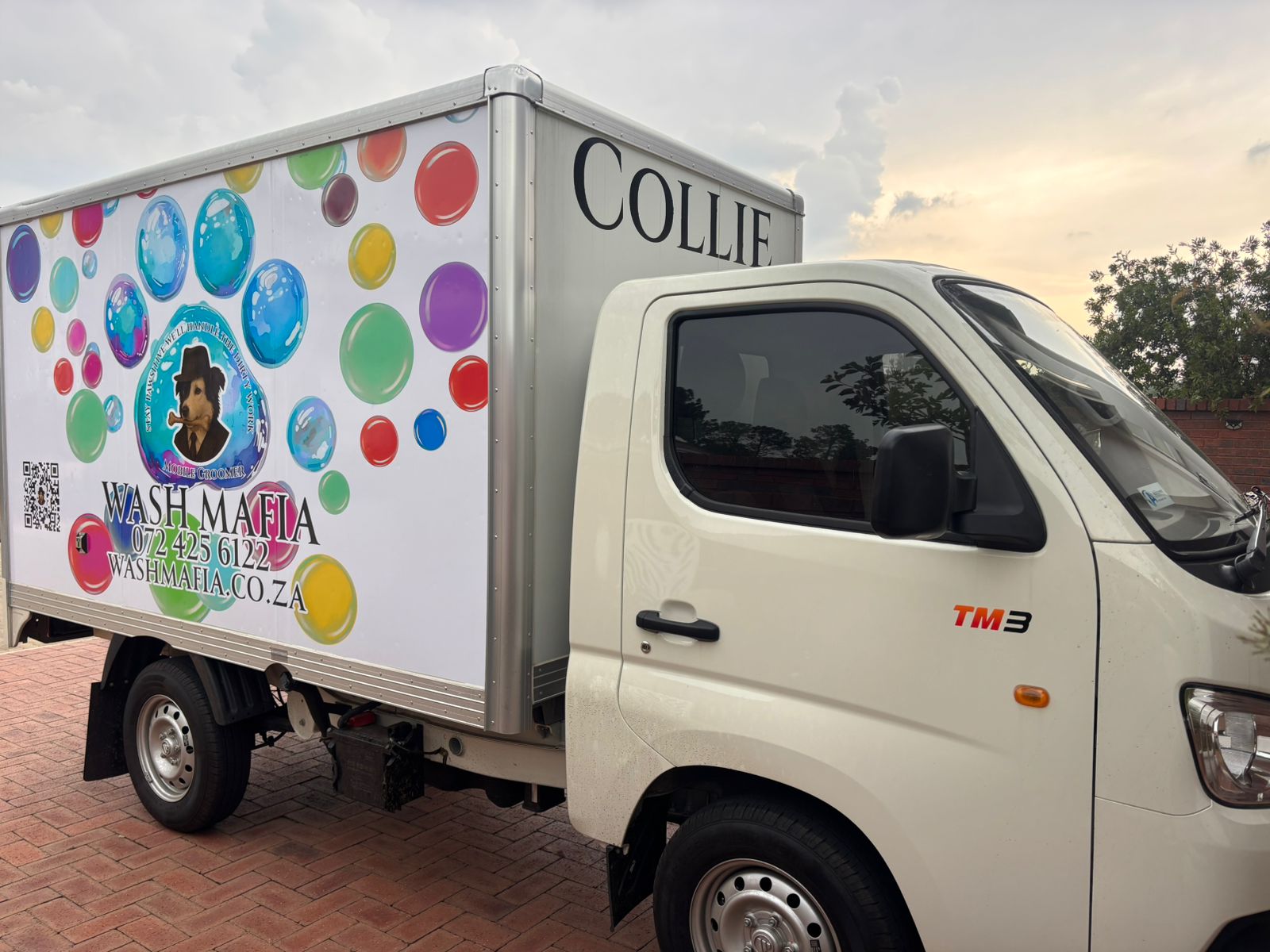 Wash Mafia mobile pet grooming van in Boksburg